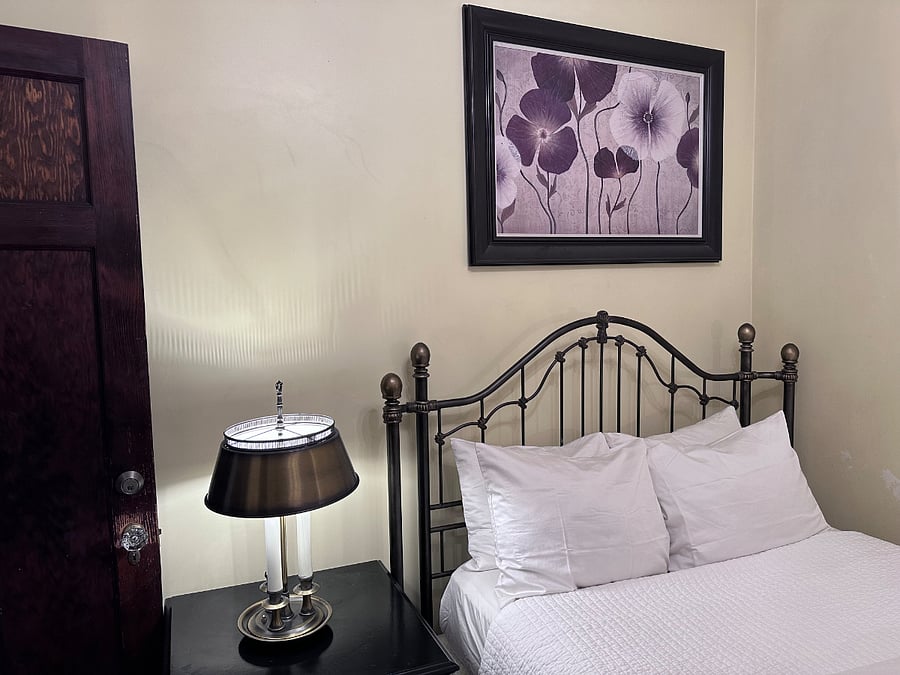 Furnished Finder property 946081_1 photo 2