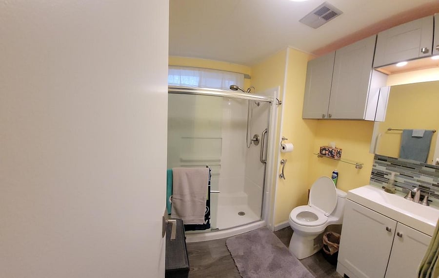 Master Bath
