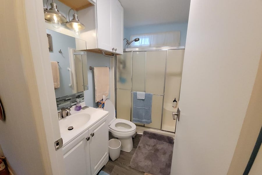 Main Bath