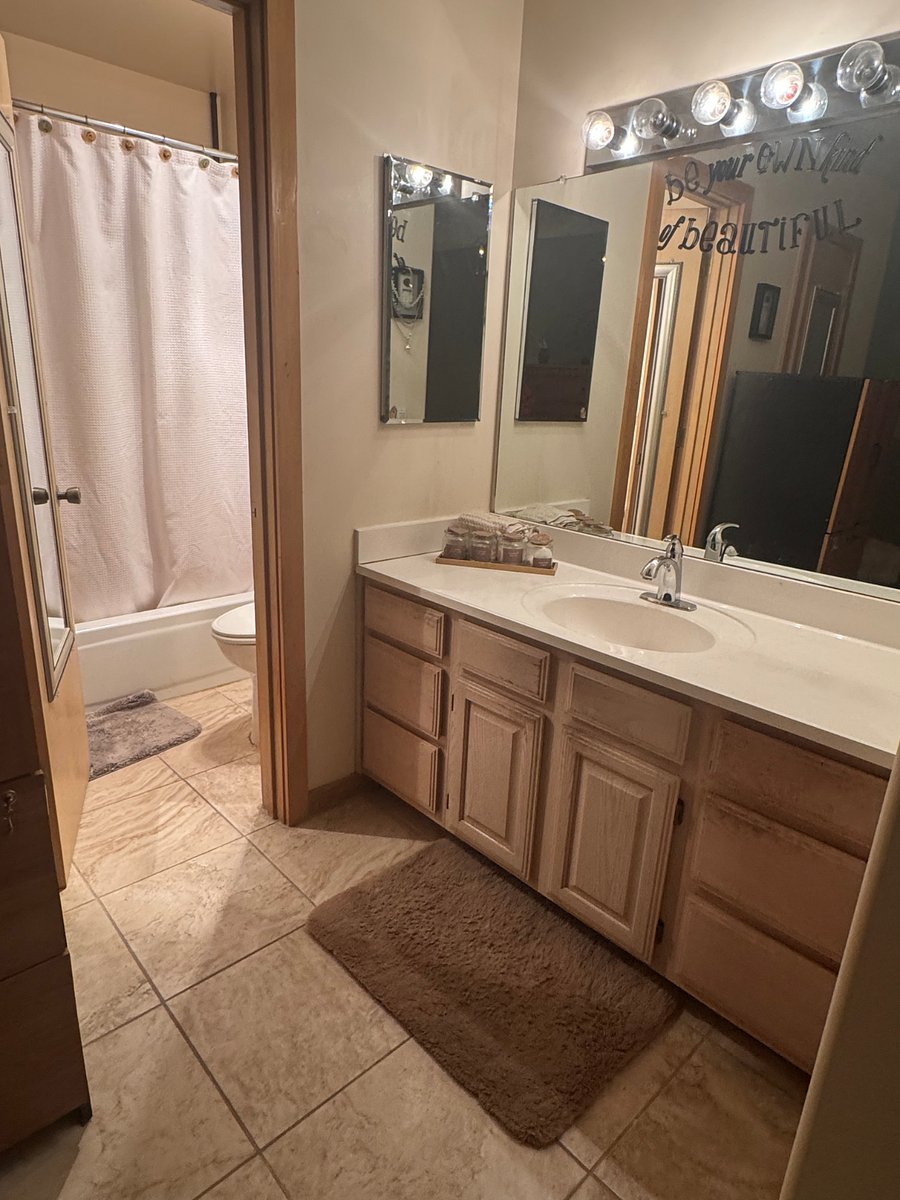 Furnished Finder property 946157_1 photo 27