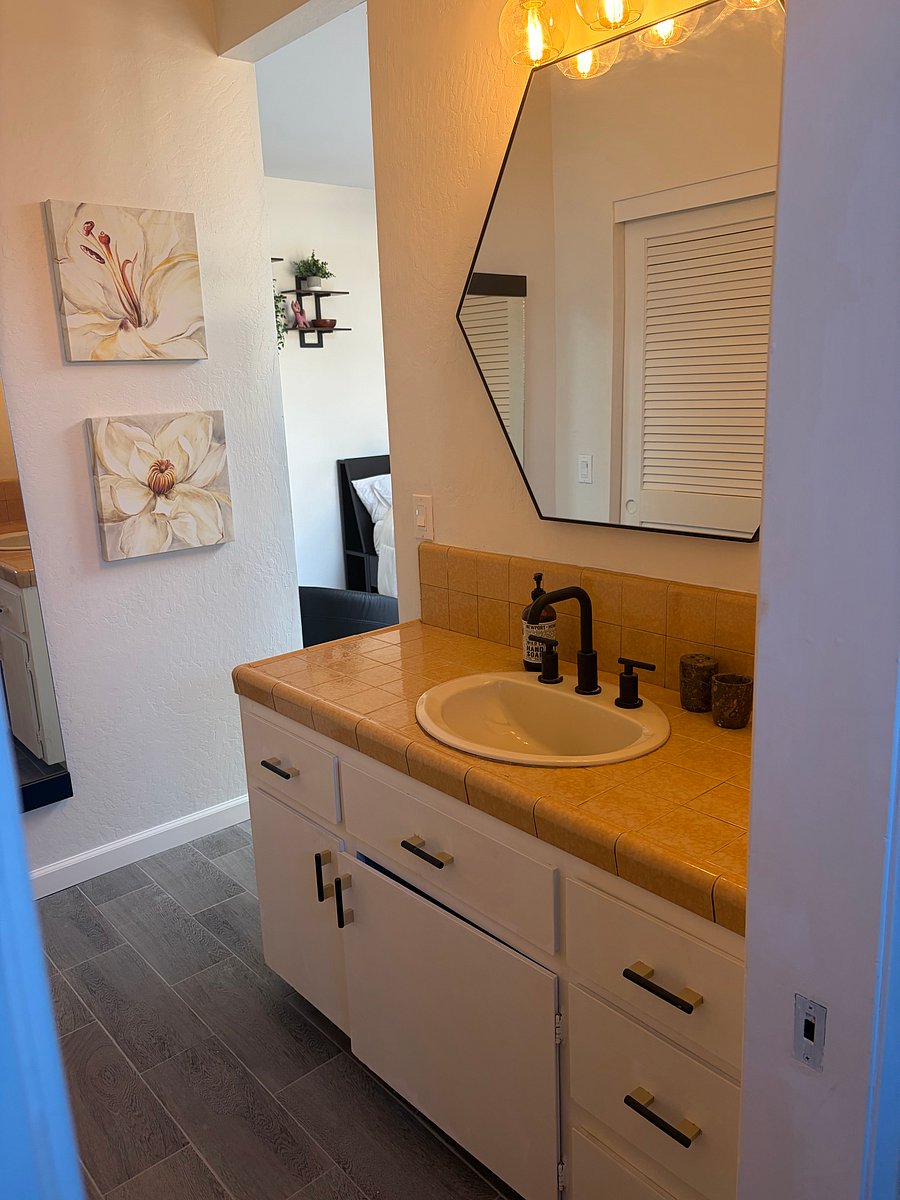 Furnished Finder property 946209_1 photo 25