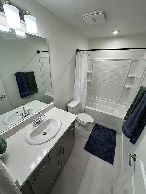 Upstairs bathroom