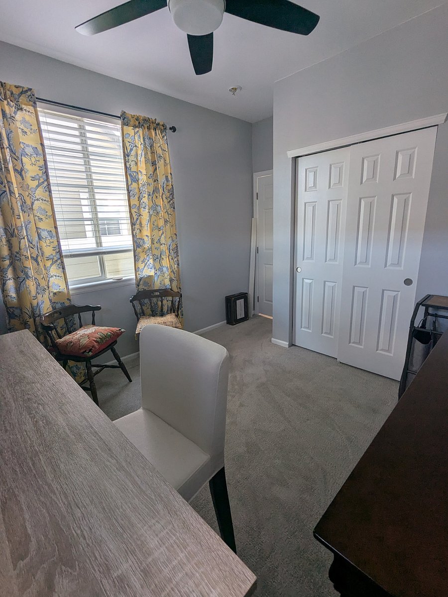 Second bedroom