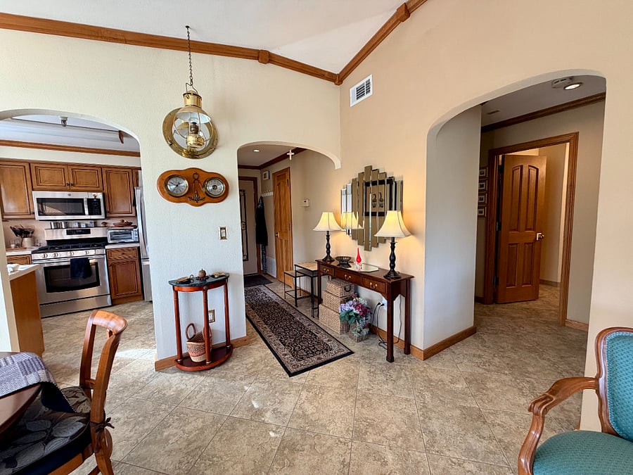 Furnished Finder property 946357_1 photo 8