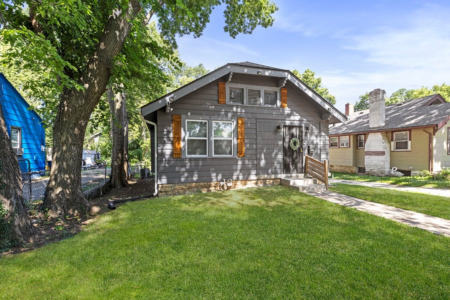 Front of home centrally located in the heart of Kansas City