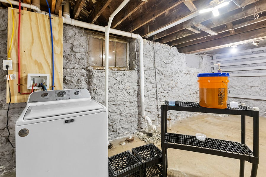 In-unit washer and dryer located in the basement