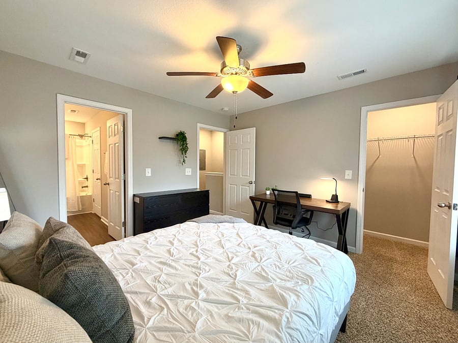 Furnished Finder property 946494_1 photo 22