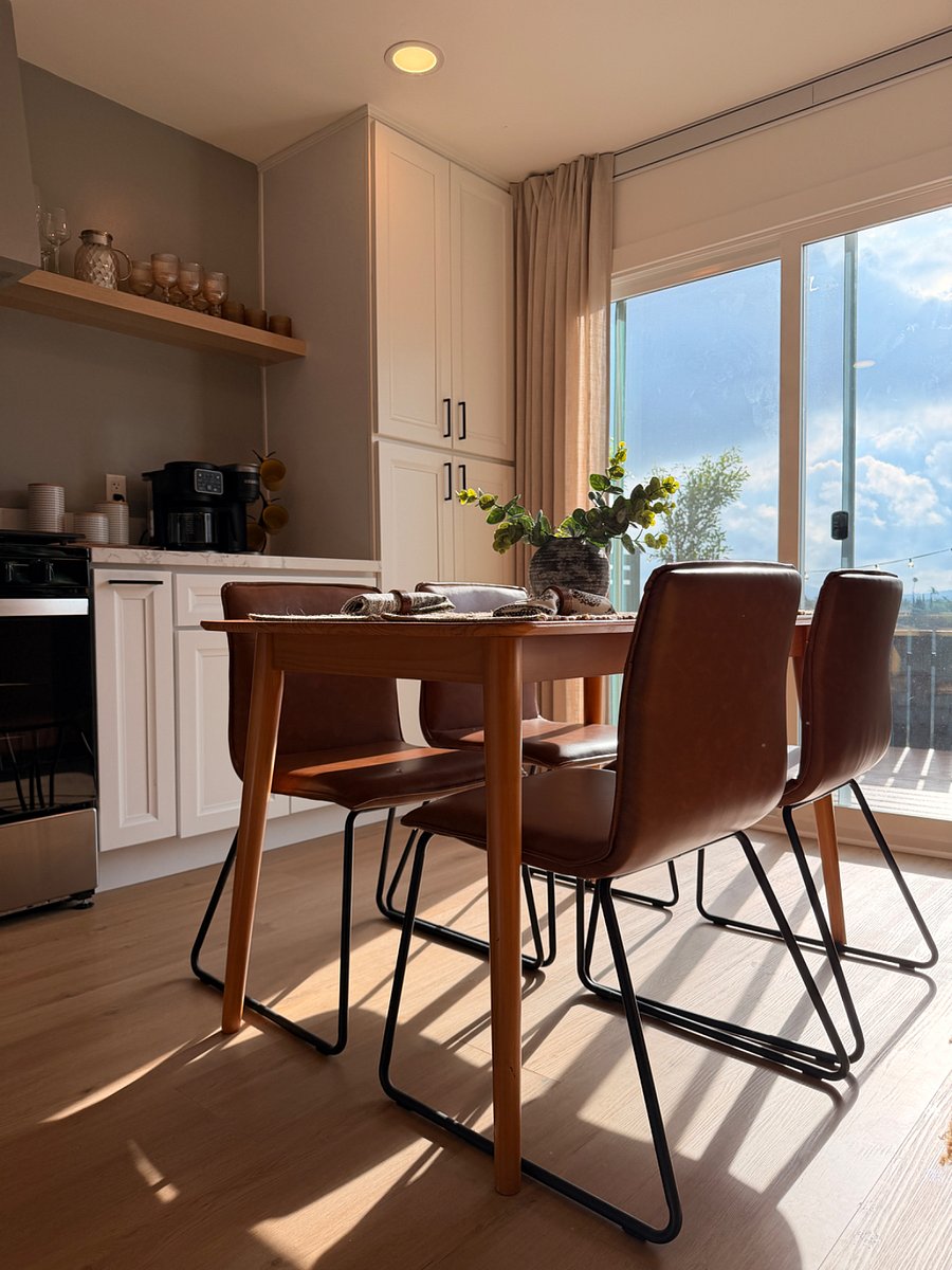Dining / office space