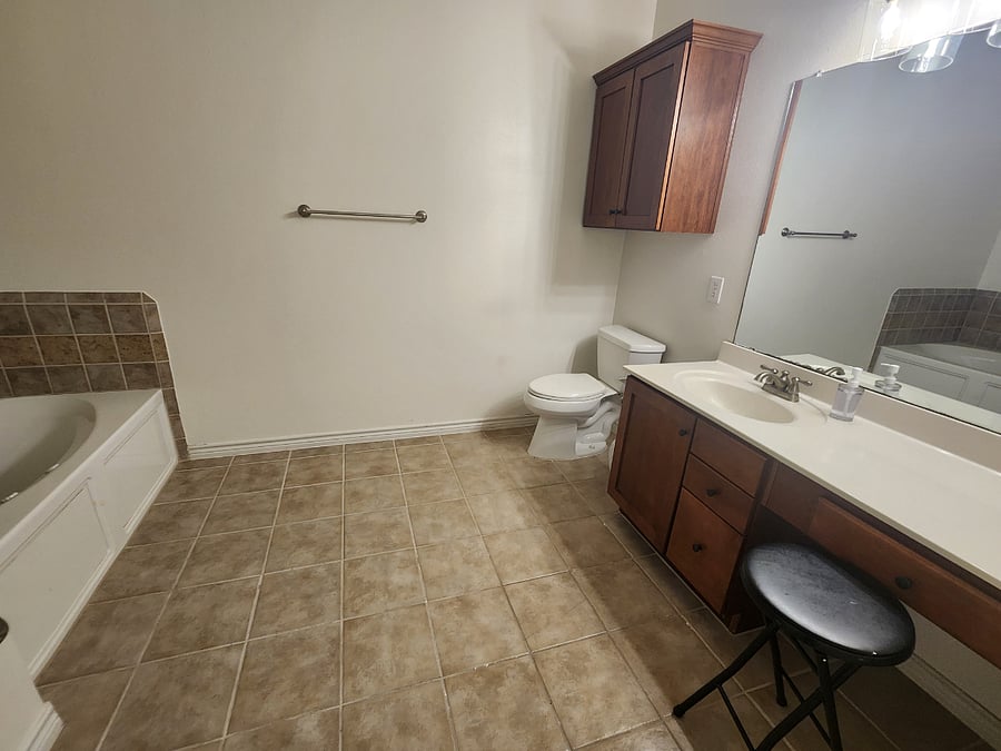 Furnished Finder property 946547_1 photo 17