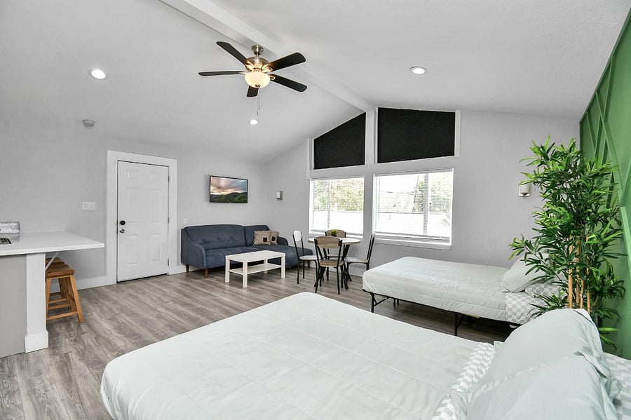 Furnished Finder property 946551_1 photo 3