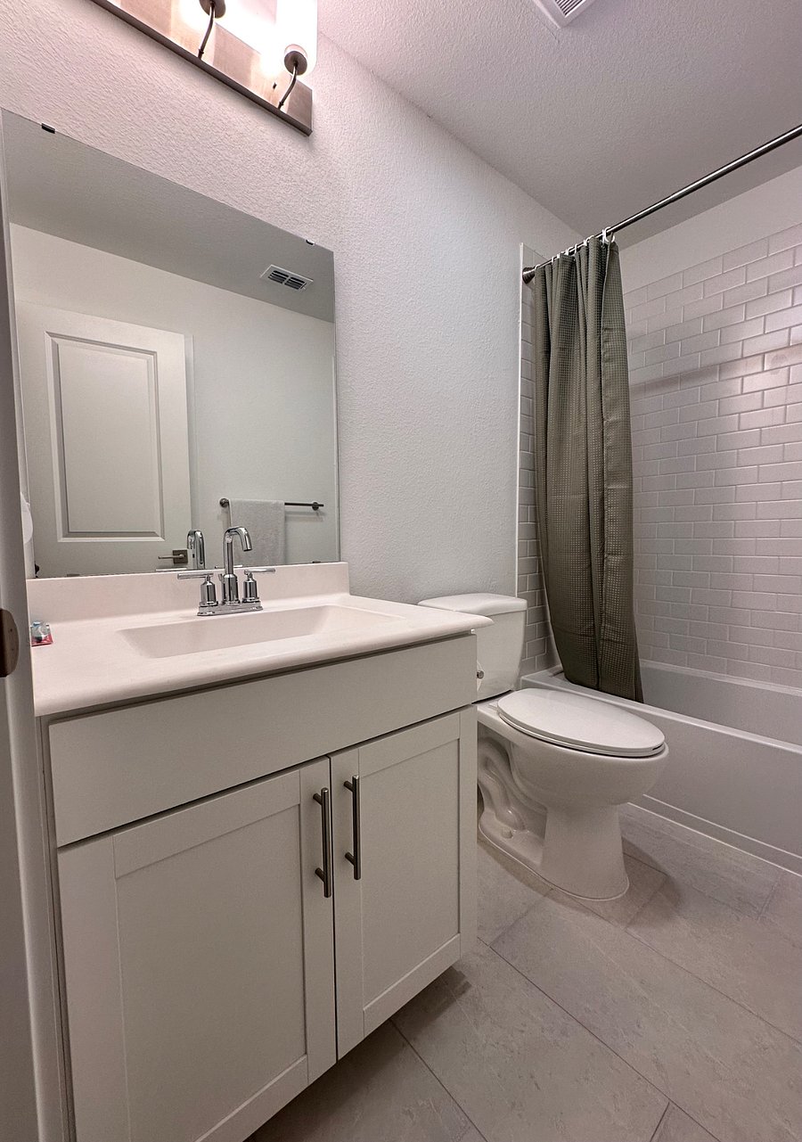 Rm 3c Private Bathroom