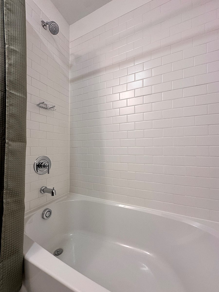 Rm 3c Private Bathroom
