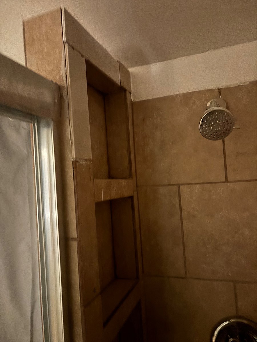 2nd Floor Bathroom