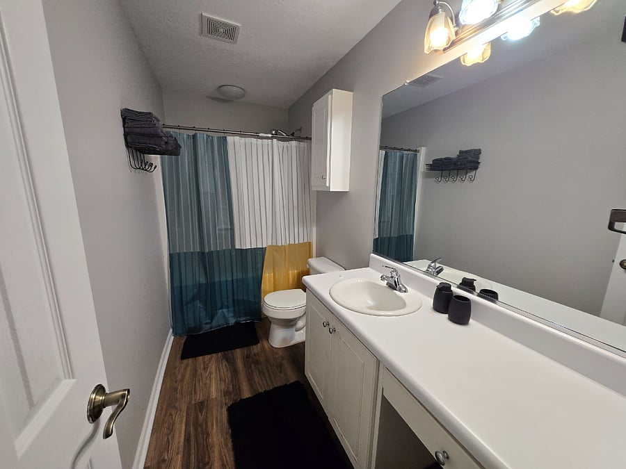 Primary bath