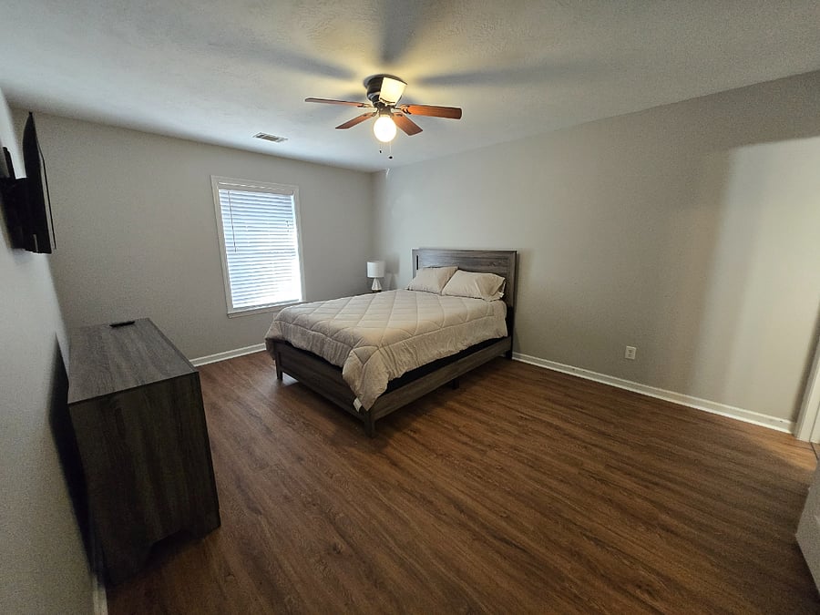 Primary suite