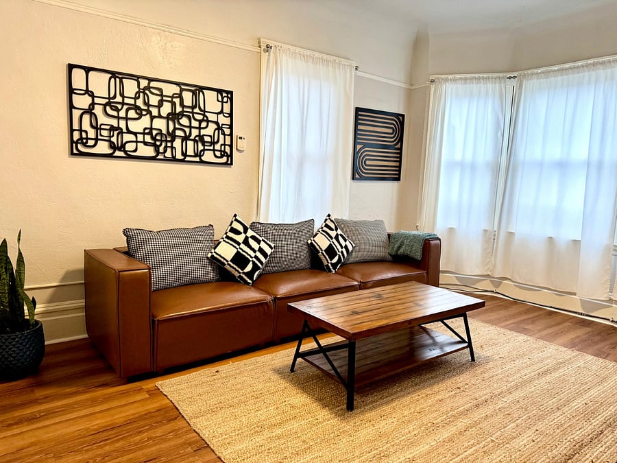 Furnished Finder property 946686_1 photo 6