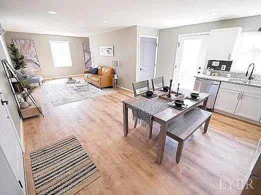 Furnished Finder property 946687_1 photo 3