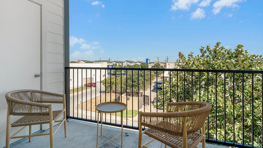 Furnished Finder property 946694_9 photo 17