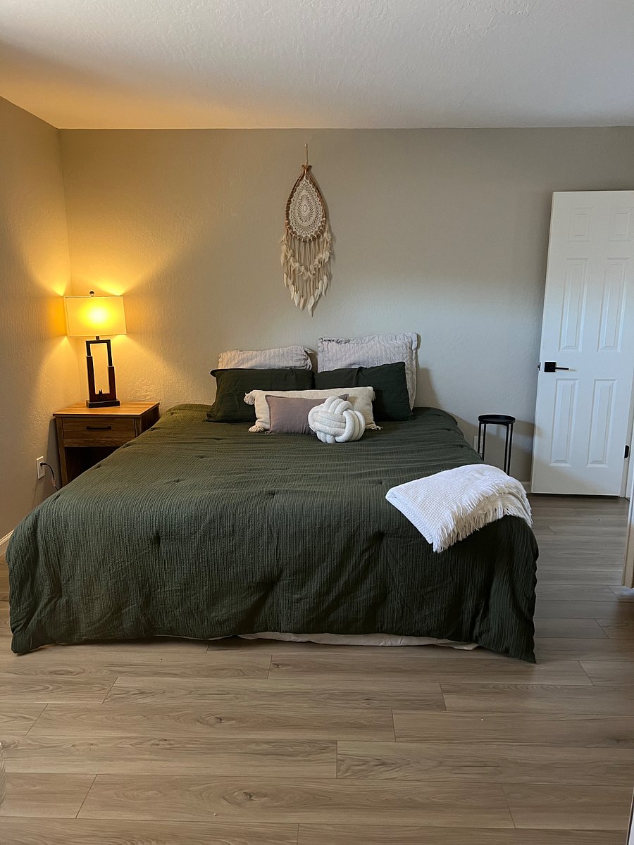 Master bed 