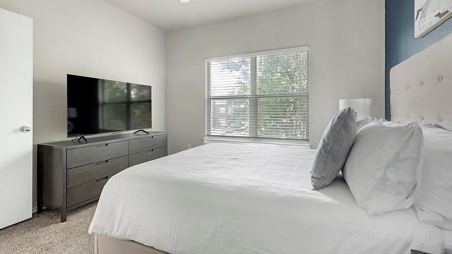 Furnished Finder property 946937_10 photo 17