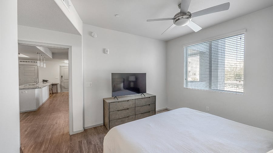 Furnished Finder property 947018_9 photo 16