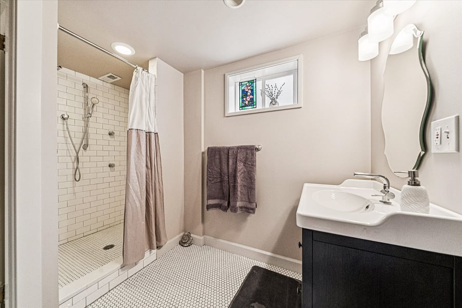 Furnished Finder property 947138_1 photo 16