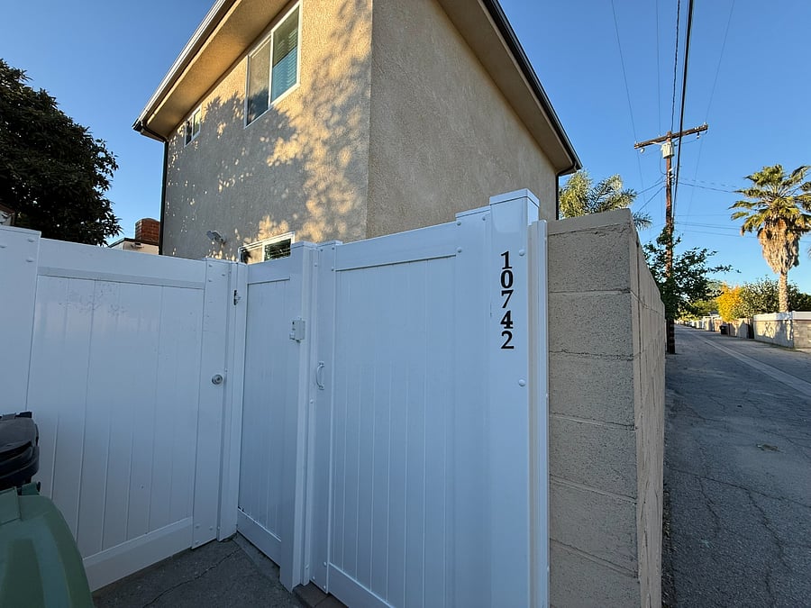 Side entrance from alley.