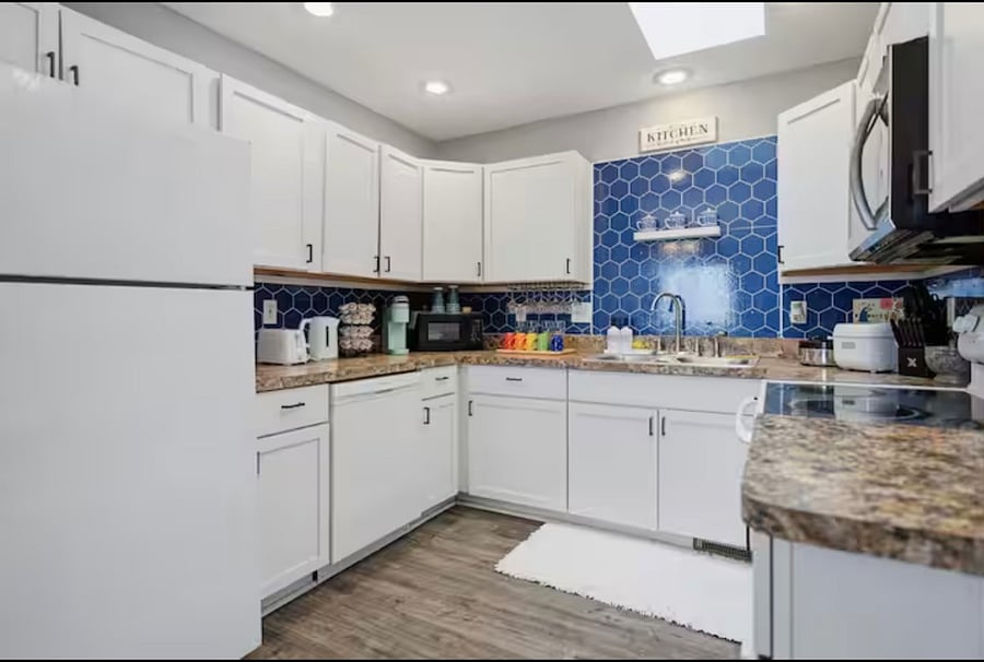 Furnished Finder property 947276_1 photo 8