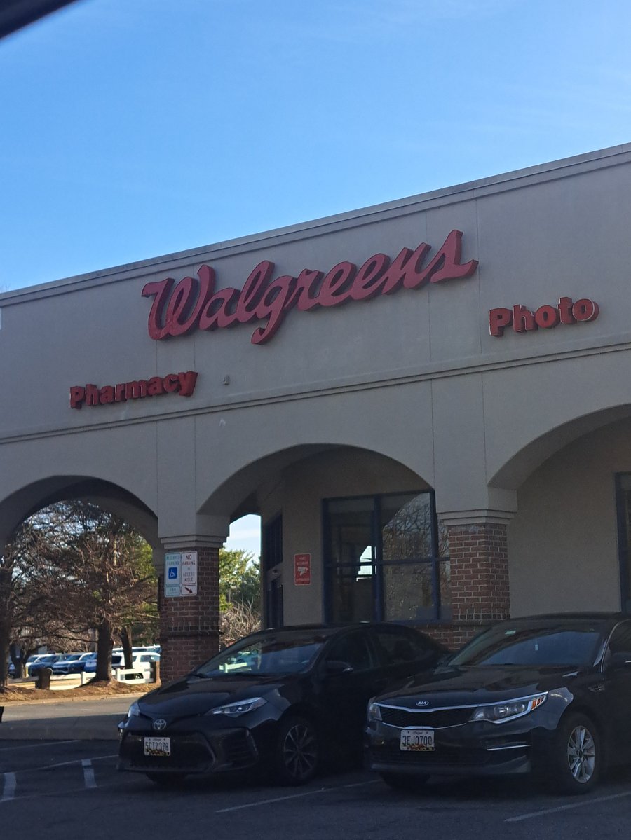 Walking distance to pharmacy