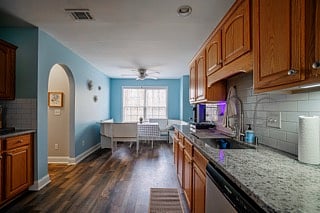 Furnished Finder property 947302_1 photo 12