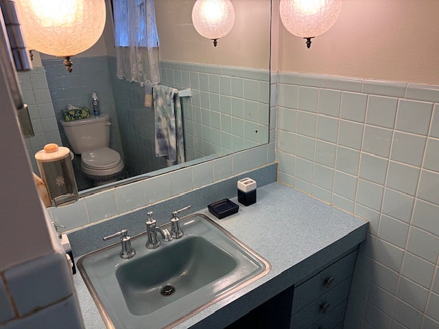 Main Bathroom