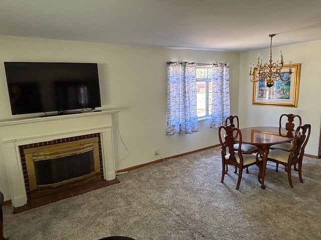 Living Room / Dining Room
