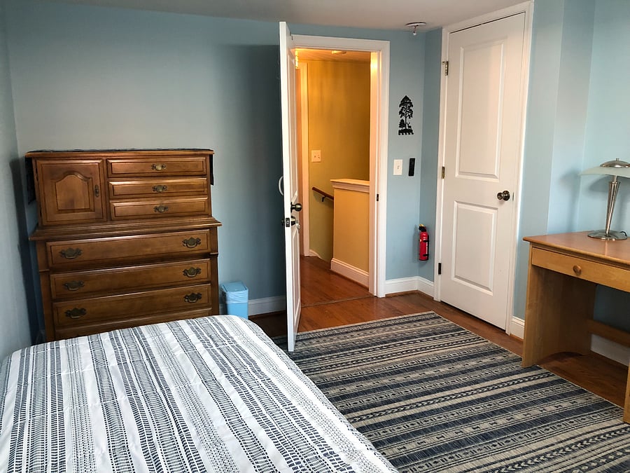 bedroom 2nd floor