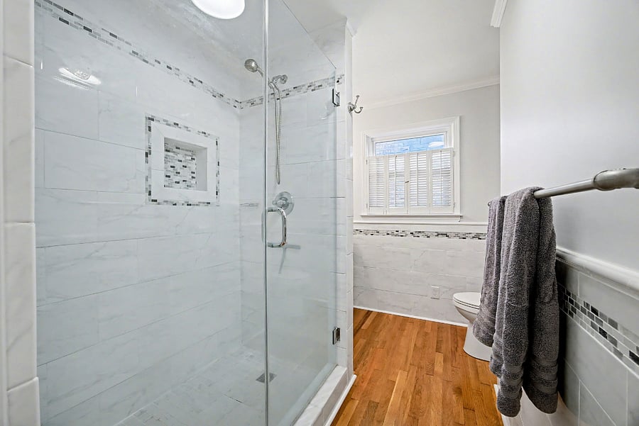 Bathroom #2