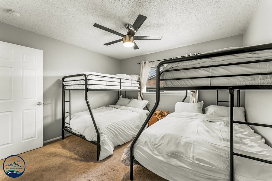 Bunk bed- Main level