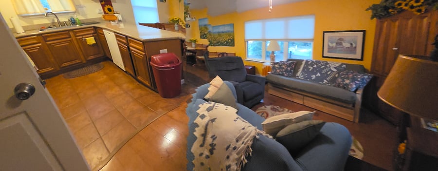 Living kitchen area