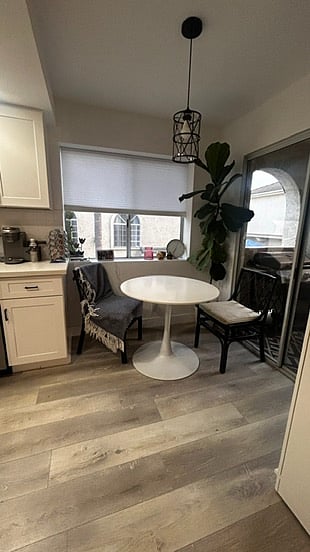 Breakfast nook