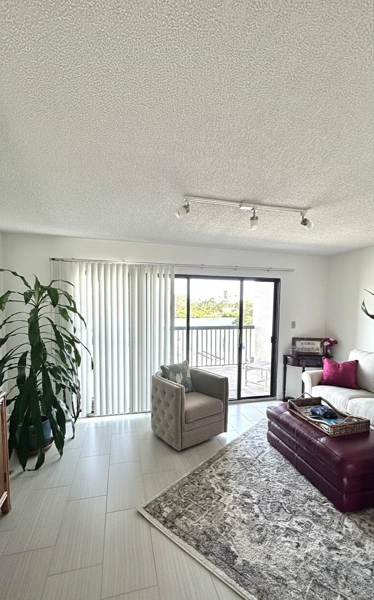 Furnished Finder property 947475_1 photo 5