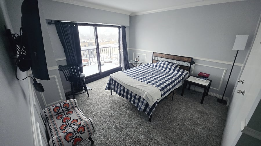 Bedroom for rent: