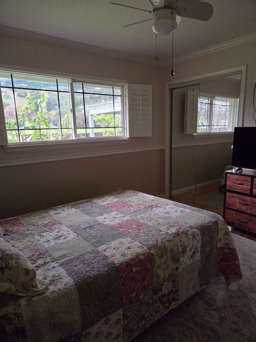 Room 2 Double bed