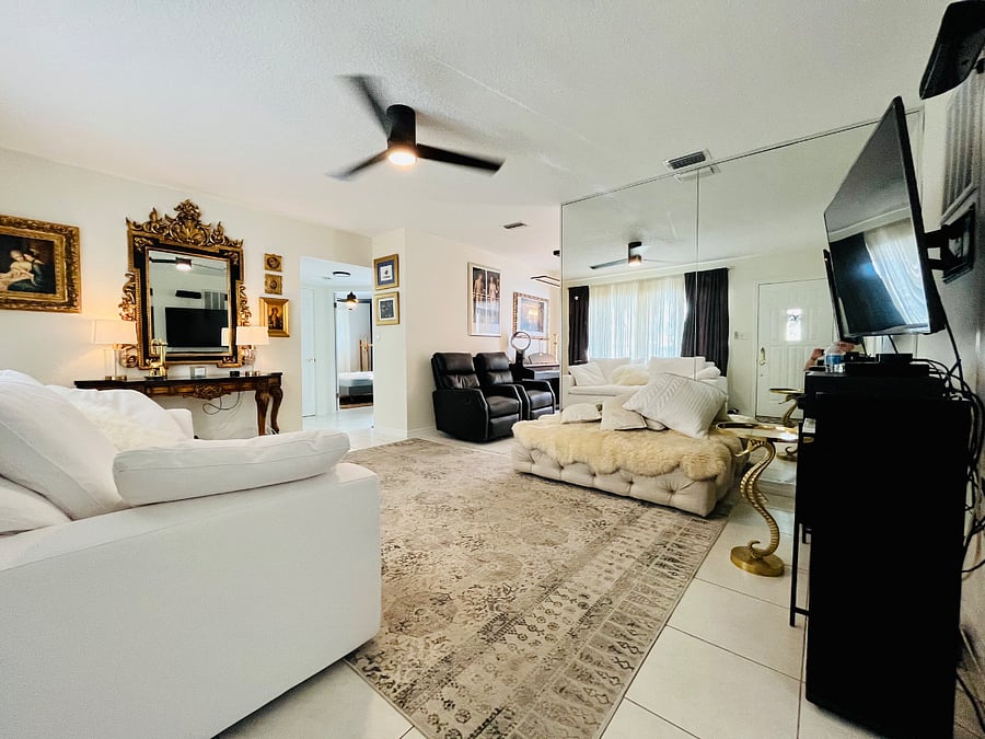 Furnished Finder property 947581_1 photo 22