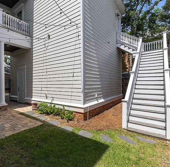Private entrance up the stairs.