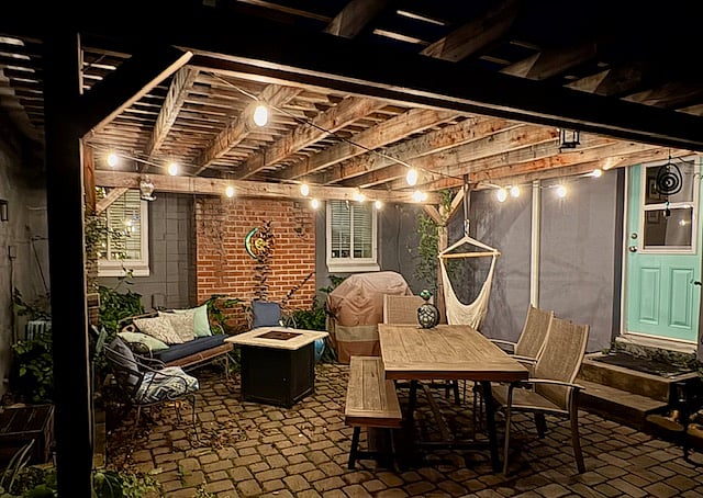 Patio (shared)