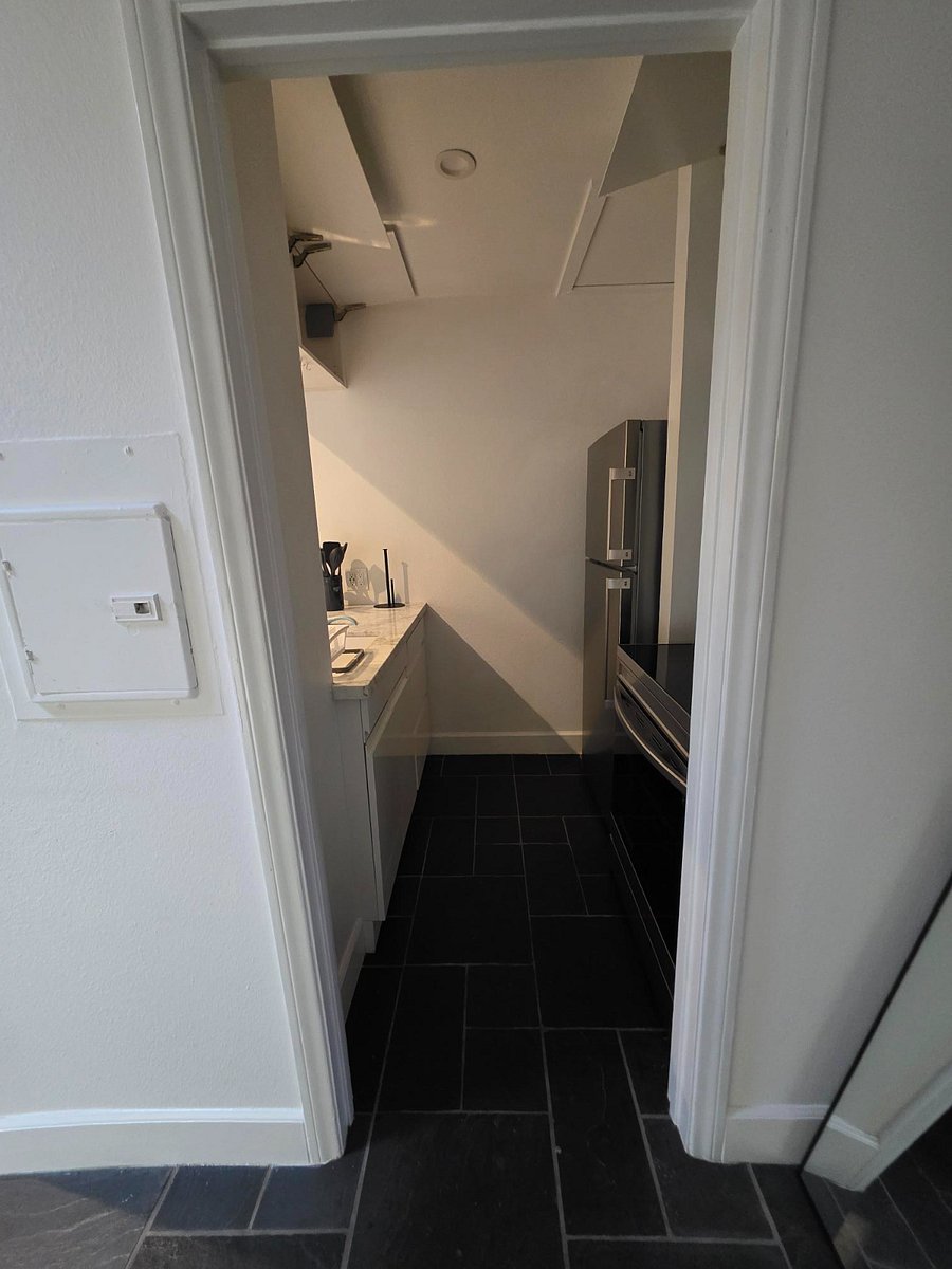 Furnished Finder property 947823_1 photo 12
