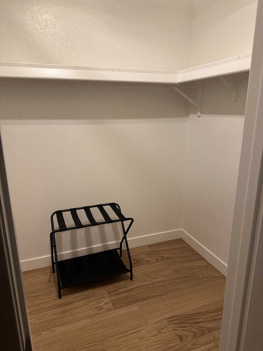 All Bed Room Closets have luggage racks