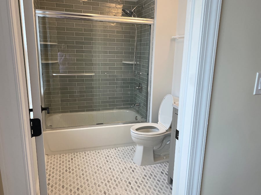 2nd floor bathroom