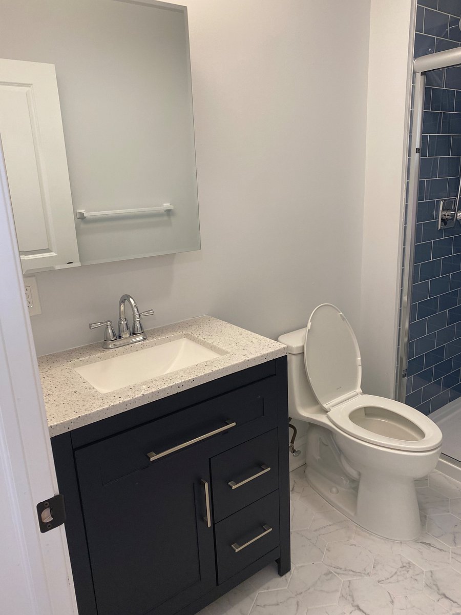 3rd floor bathroom 