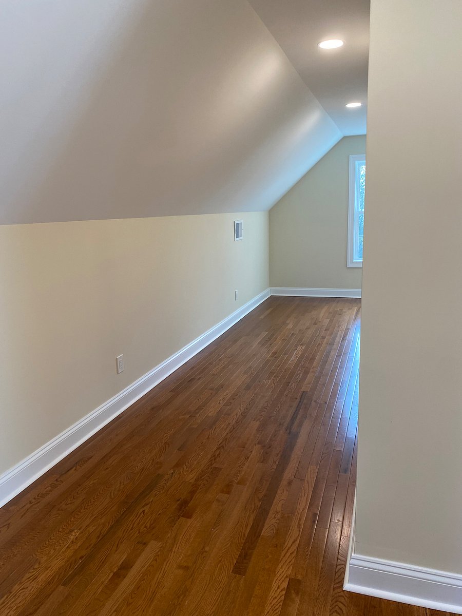 3rd floor hallway