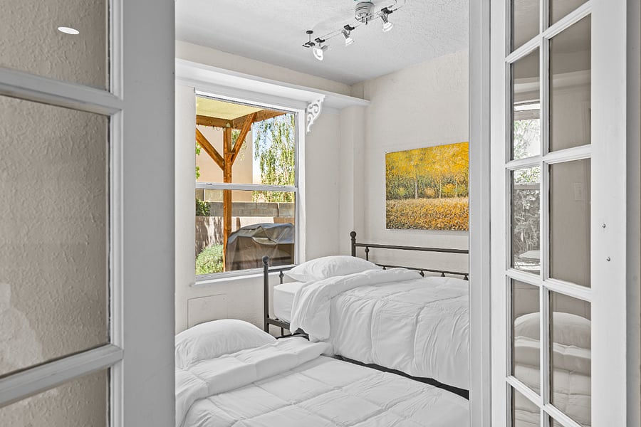 trundle bed turns into two twin beds if needed