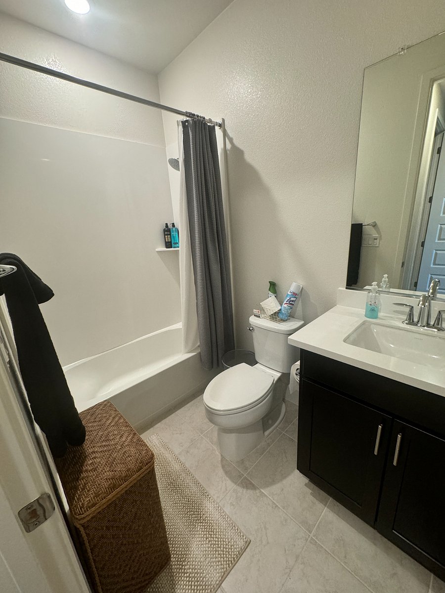 Full bathroom on third level.